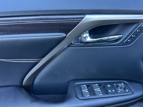 Used 2020 Lexus RX 350 AWD w/ Luxury Package image 12