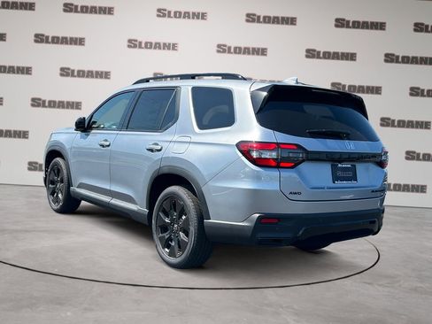 New 2026 Honda Pilot Black Edition image 3
