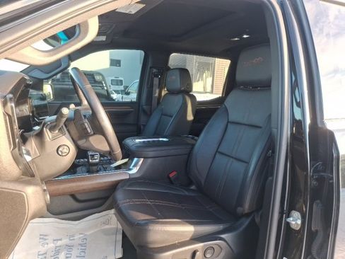 Used 2022 Chevrolet Silverado 1500 High Country image 8