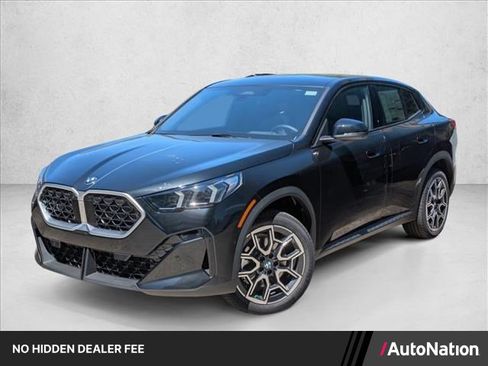 New 2026 BMW X2 xDrive28i w/ Technology Package AWD/4WD image 1