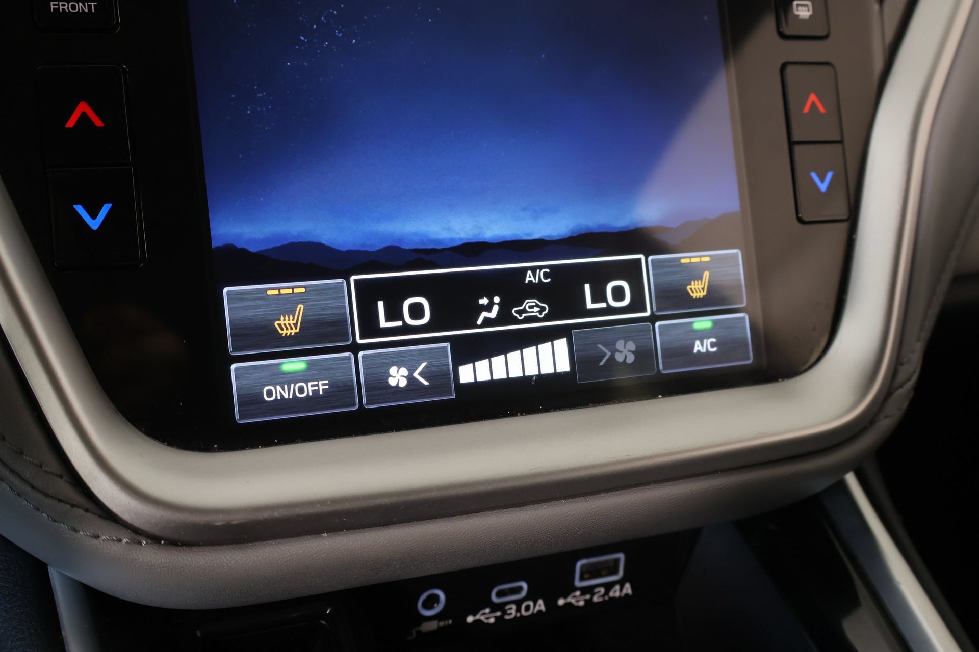Used 2024 Subaru Legacy Premium AWD/4WD image 7