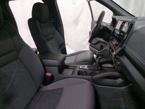 New 2026 Nissan Frontier SV w/ SV Convenience Package image 10