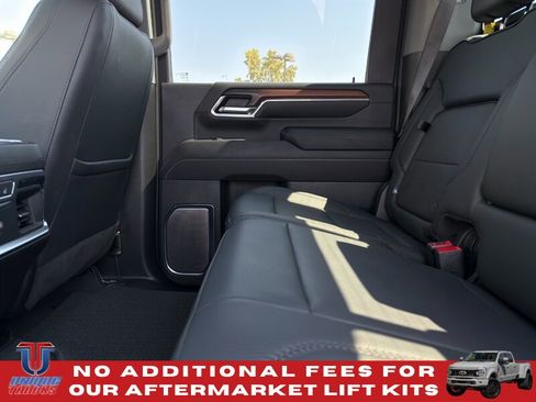 Used 2024 GMC Sierra 2500 Denali w/ Denali Reserve Package AWD/4WD image 25
