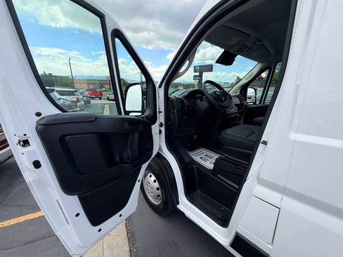 Used 2023 RAM ProMaster 1500 FWD image 10