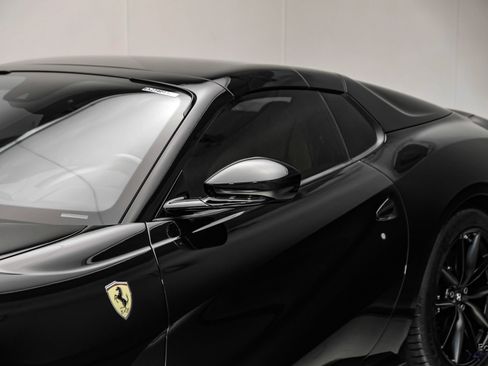 Used 2022 Ferrari 812 GTS RWD image 36