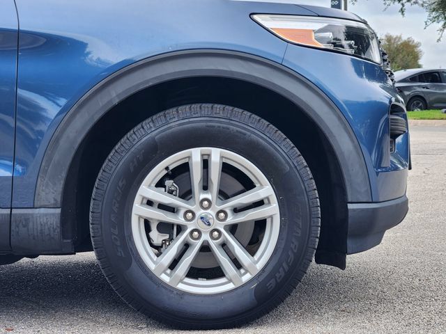 Used 2020 Ford Explorer XLT w/ Comfort Package AWD/4WD image 9