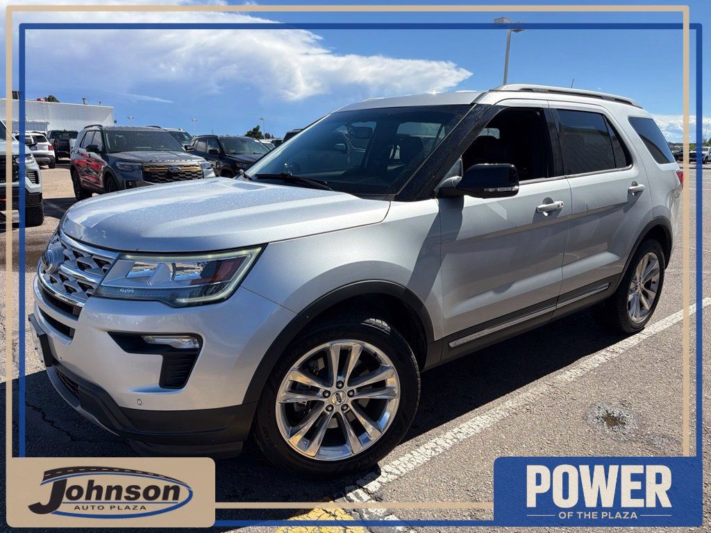 Used 2018 Ford Explorer XLT w/ Equipment Group 202A AWD/4WD image 1