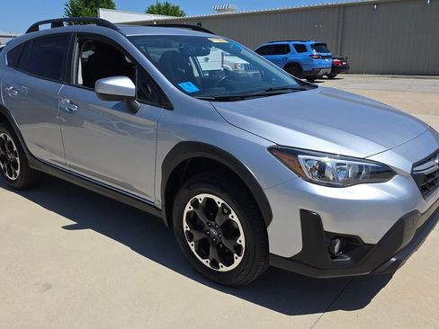 Used 2021 Subaru Crosstrek 2.0i Premium w/ Popular Package #2 AWD/4WD image 7