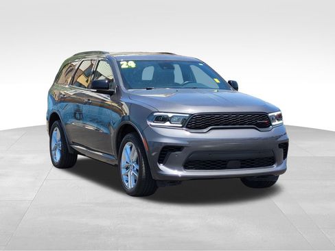 Used 2025 Dodge Durango GT AWD/4WD image 5