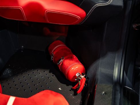 Used 2015 Ferrari 458 Speciale Coupe RWD image 7