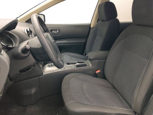 Used 2015 Nissan Rogue S FWD image 17