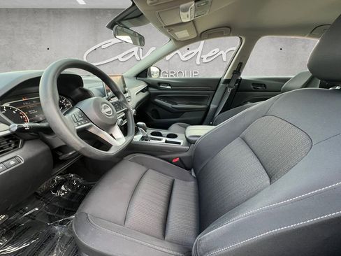 Certified 2025 Nissan Altima 2.5 SV image 19