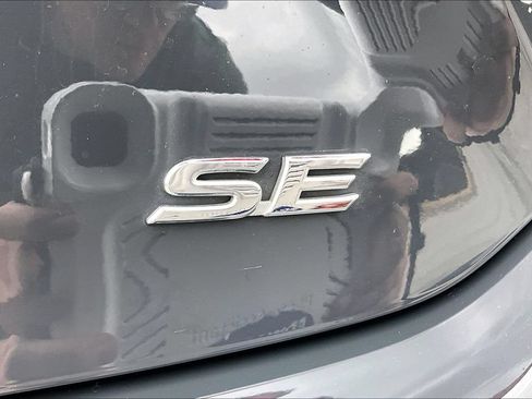 Used 2026 Toyota Camry SE FWD image 23