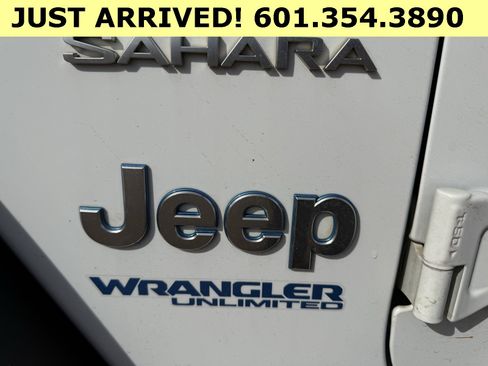 Used 2021 Jeep Wrangler Unlimited Sahara 4xe w/ Cold Weather Group image 10