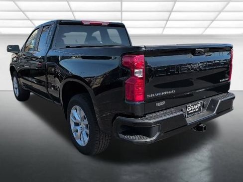 New 2026 Chevrolet Silverado 1500 Custom image 1