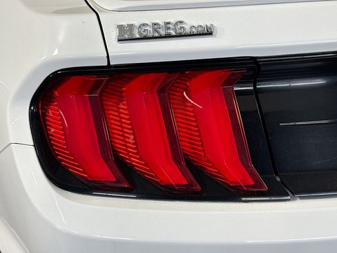 Used 2018 Ford Mustang Premium image 34