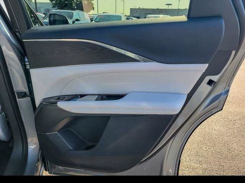 Certified 2024 Cadillac Lyriq Luxury RWD image 31
