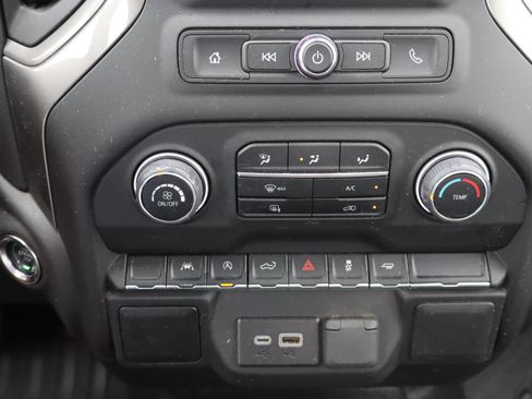 Used 2025 Chevrolet Silverado 1500 W/T RWD image 27