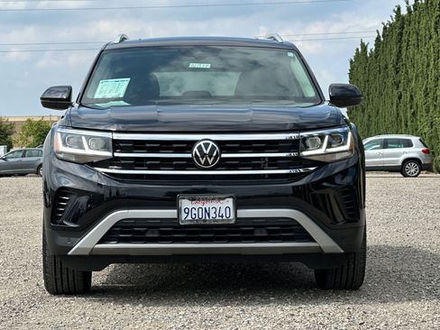 Certified 2023 Volkswagen Atlas SEL AWD/4WD image 9