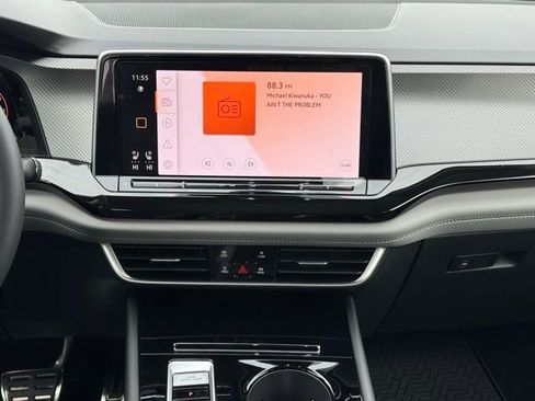 New 2026 Volkswagen Atlas Peak Edition image 17