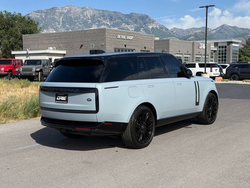 Used 2023 Land Rover Range Rover SE AWD/4WD image 9