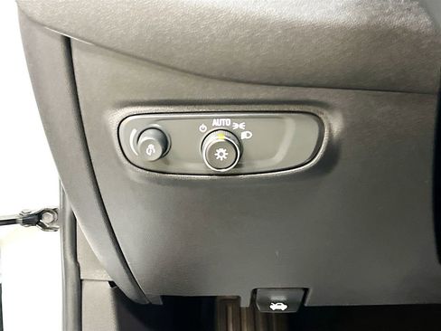 Used 2024 Chevrolet Equinox LT w/ LPO, Floor Liner Package AWD/4WD image 10
