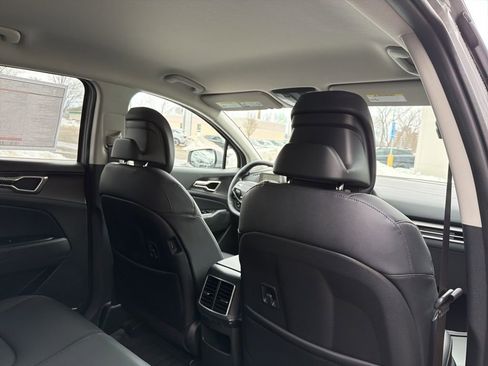 New 2026 Kia Sportage EX image 16