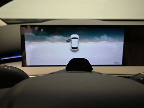 Used 2026 Genesis GV70 2.5T image 10