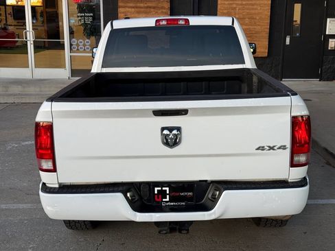Used 2015 RAM 1500 Tradesman AWD/4WD image 14