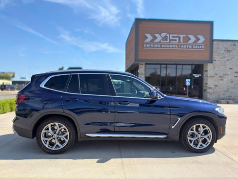 Used 2023 BMW X3 sDrive30i w/ Premium Package RWD image 9