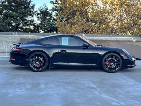 Used 2015 Porsche 911 Carrera S image 9