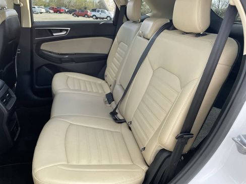 Used 2018 Ford Edge SEL w/ Equipment Group 201A image 19