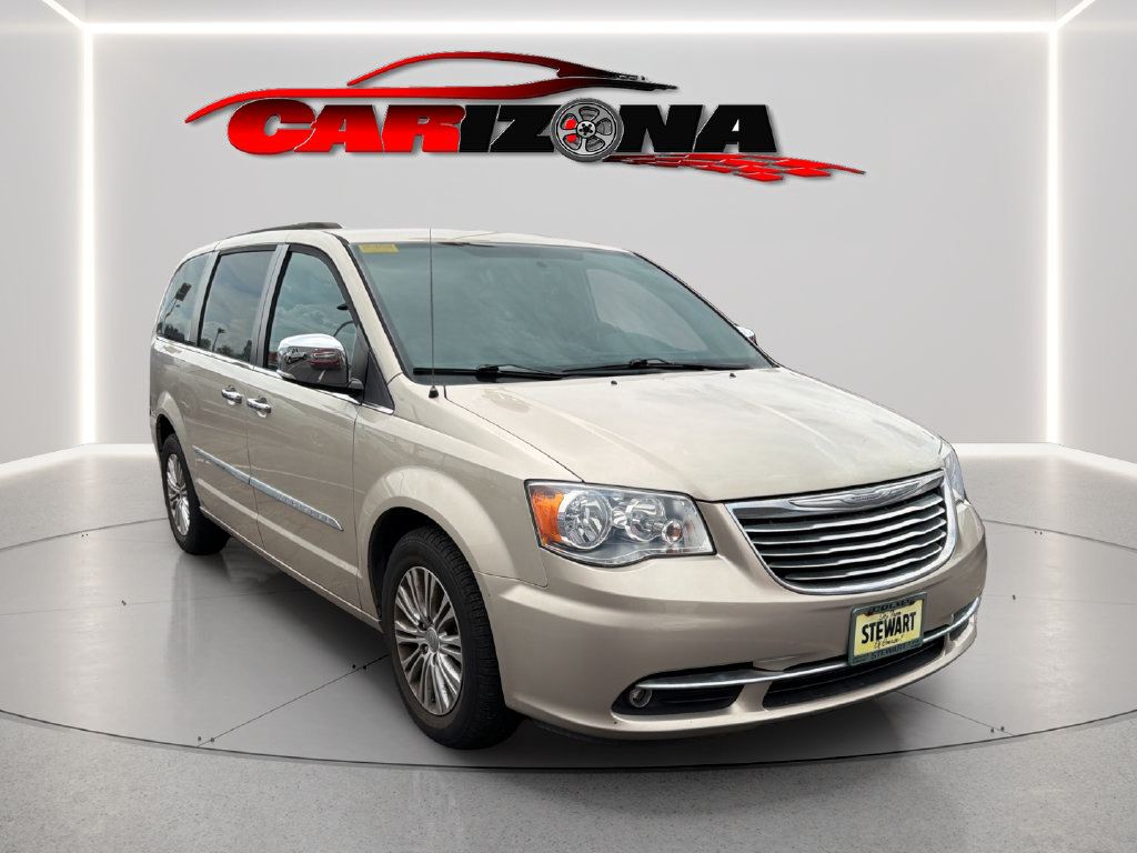 Used 2015 Chrysler Town & Country Touring-L w/ Driver Convenience Group FWD image 1