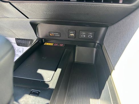 Certified 2025 Toyota Camry LE image 25