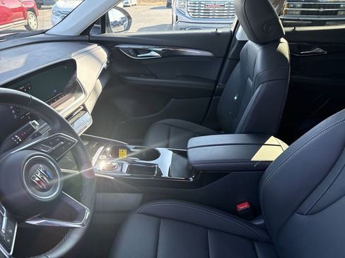 Certified 2025 Buick Envision Preferred image 26