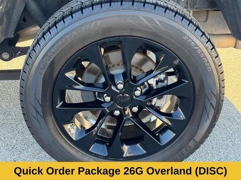 Used 2023 Jeep Gladiator Overland AWD/4WD image 10