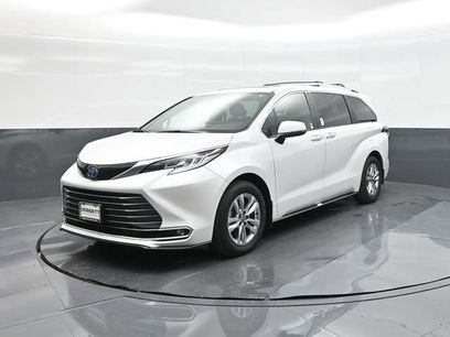 Used 2025 Toyota Sienna Limited
