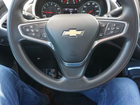 Used 2024 Chevrolet Malibu LT image 18