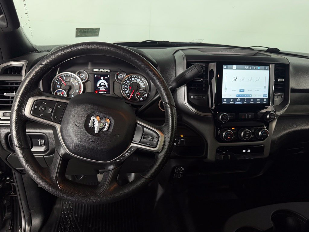 Used 2024 RAM 3500 Tradesman w/ Chrome Appearance Group AWD/4WD image 12