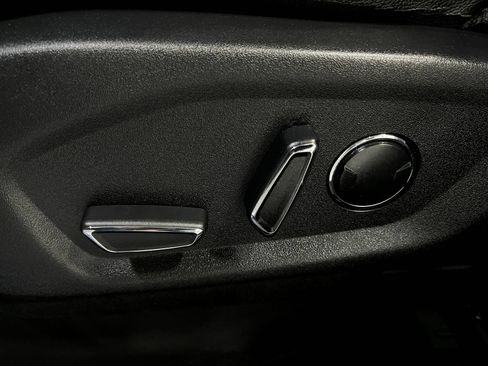 Used 2016 Ford Explorer Sport w/ Equipment Group 401A AWD/4WD image 17