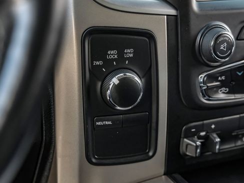 Used 2015 RAM 2500 Lone Star image 25