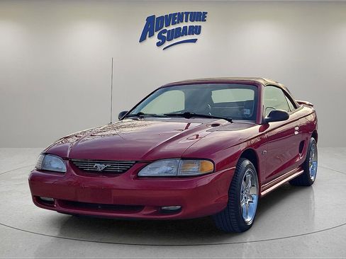 Used 1998 Ford Mustang GT image 2