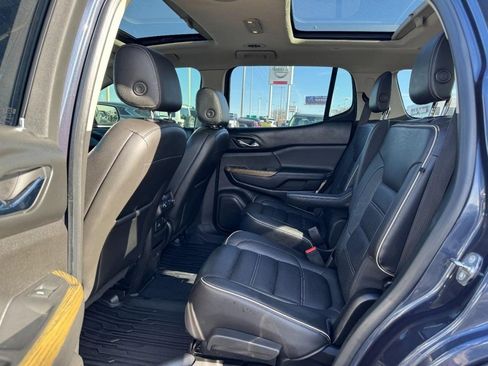 Used 2018 GMC Acadia Denali w/ Technology Package image 10