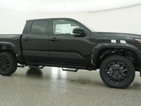 New 2026 Toyota Tacoma SR image 17