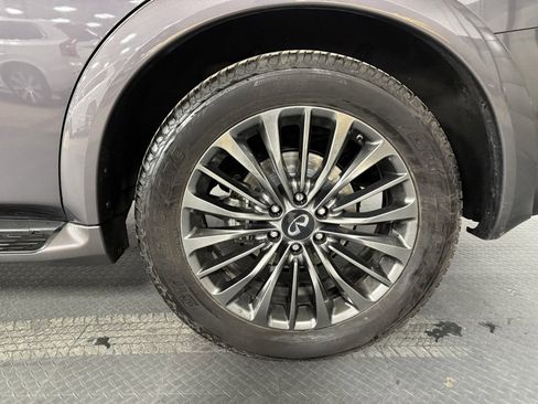 Used 2023 INFINITI QX80 Premium Select w/ Cargo Package image 7