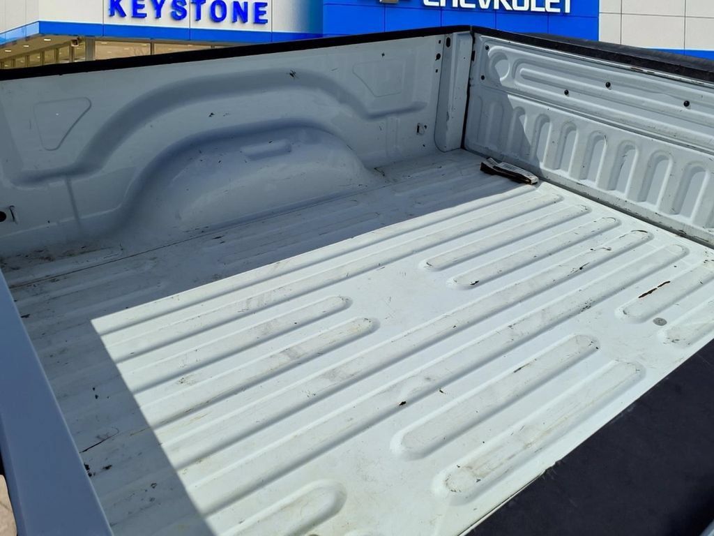 Used 2024 RAM 1500 Classic SLT AWD/4WD image 23