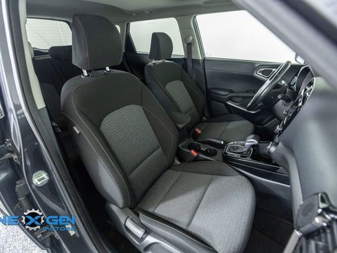 Used 2021 Kia Soul EX FWD image 40