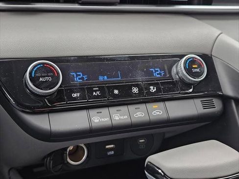 New 2026 Hyundai Elantra Sport w/ Cargo Package FWD image 22