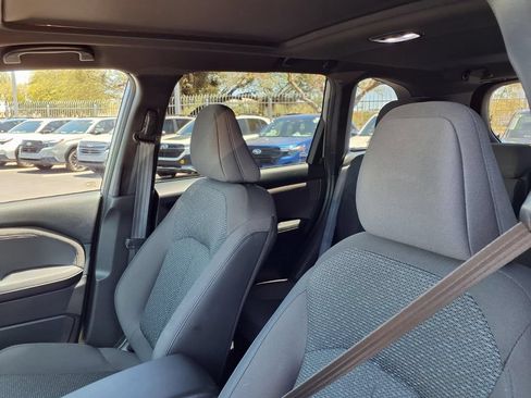 Used 2025 Subaru Forester Premium AWD/4WD image 26