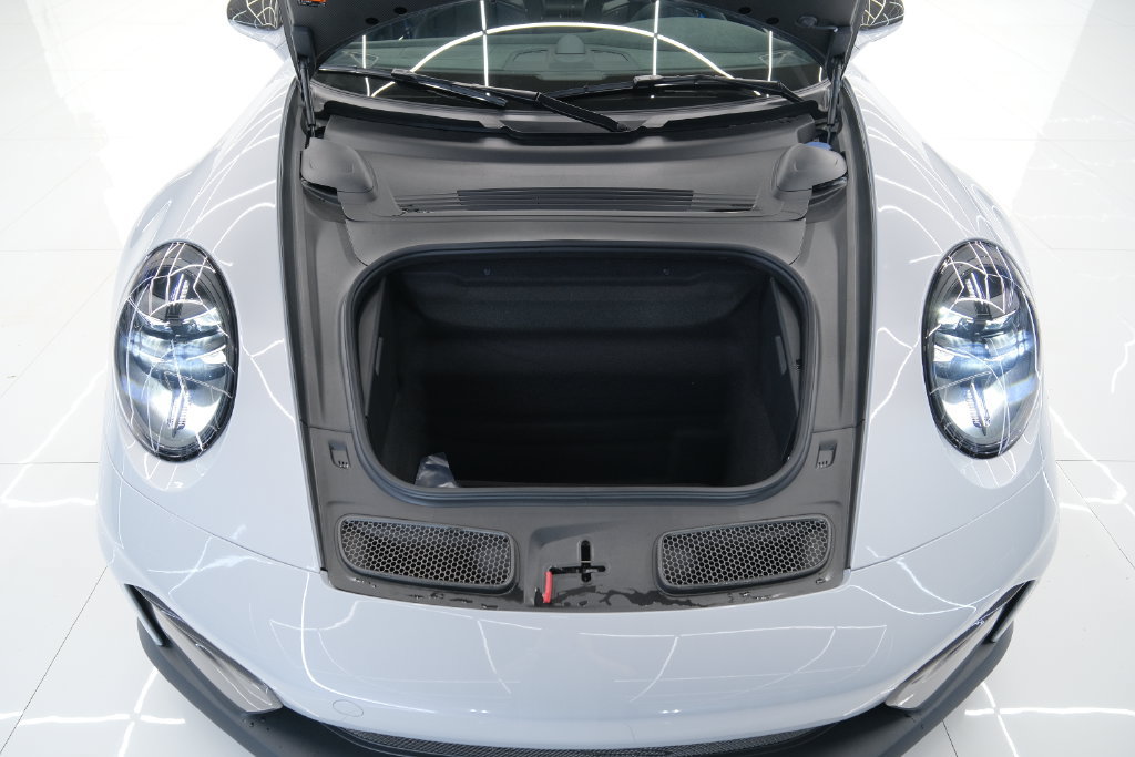 Used 2026 Porsche 911 GT3 RWD image 57